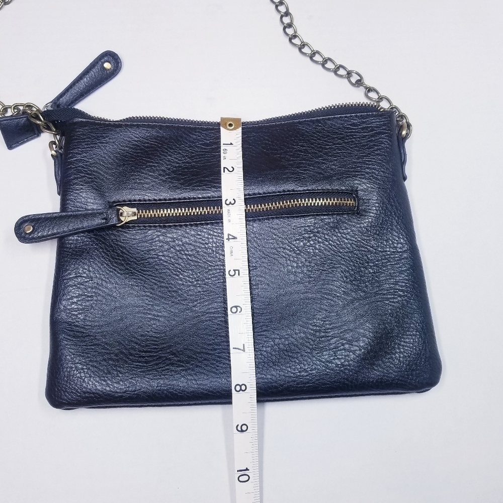 🌸Vegan Leather Gold Stud Purse + Chain - Picture 3 of 9